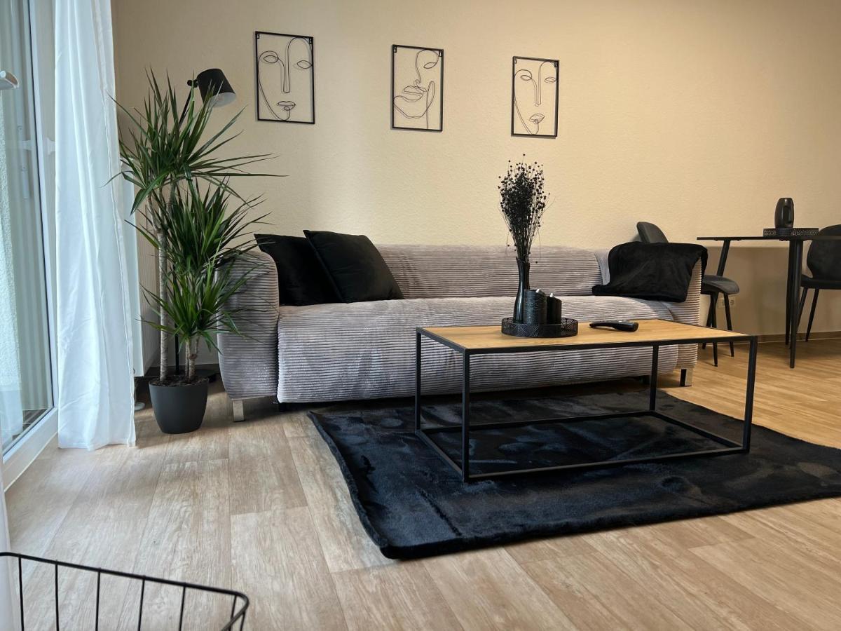 Charming Homes - 11 Apartment